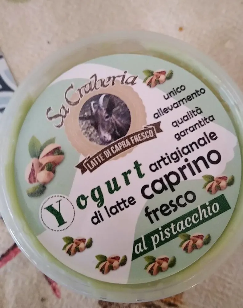 Yogurt naturale di latte caprino fresco al pistacchio