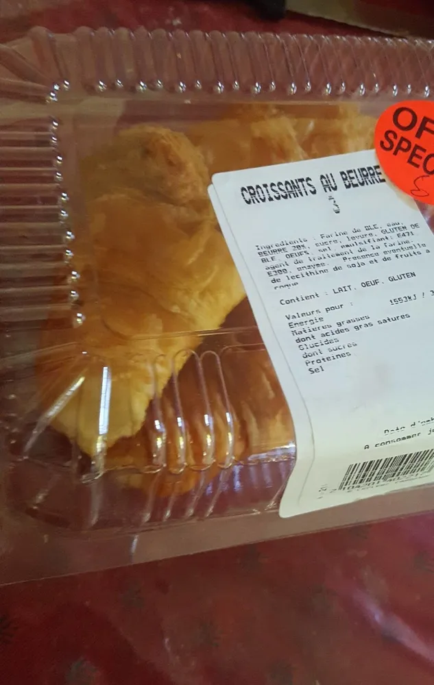 Croissant au beurre