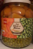 Junge Erbsen mit Möhren