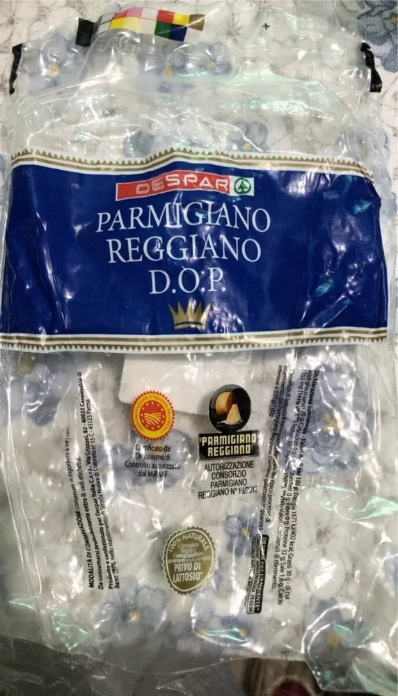 Parmigiano reggiano D.O.P.