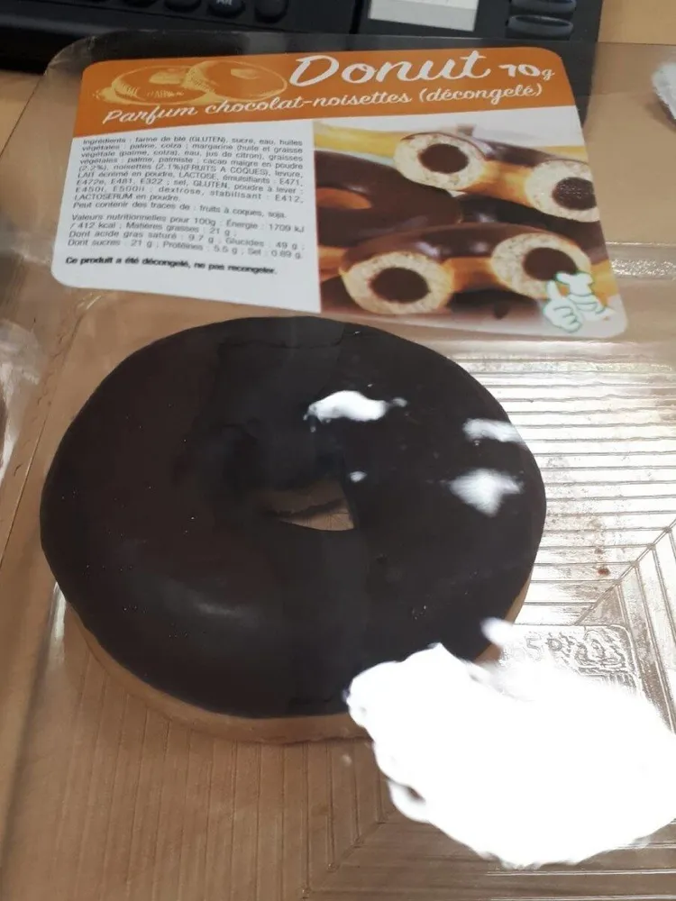 Donut chocolat noisette