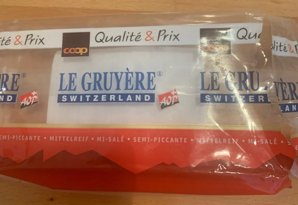 Fromage gras à pâte dure au lait cru