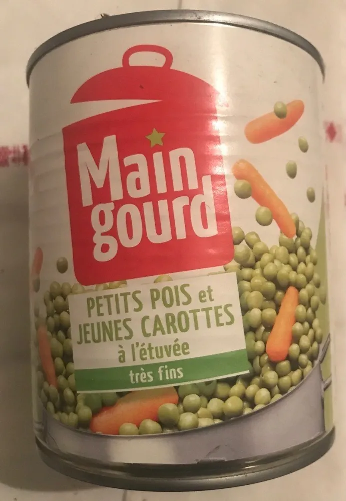 Petits pois et jeunes carottes à l'étuvée
