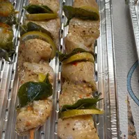 Brochettes de pantalon limes