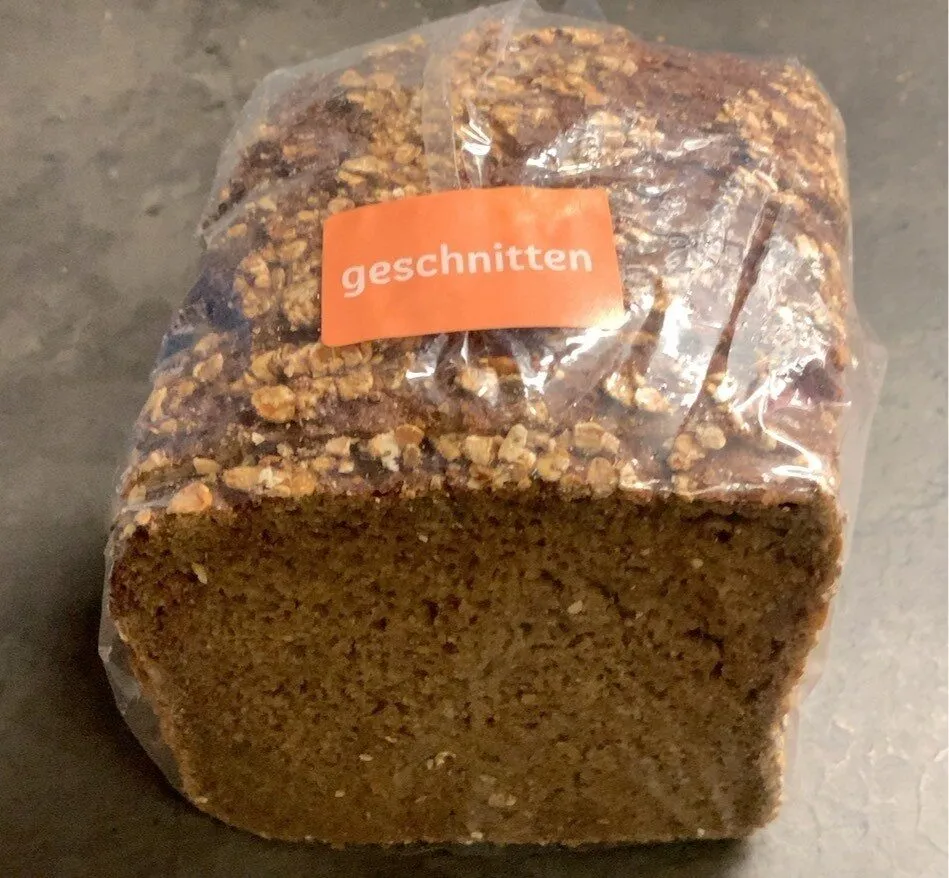 Vollkornbrot geschnitten