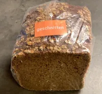 Vollkornbrot geschnitten