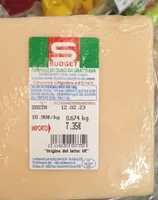 Formaggio duro da grattugia