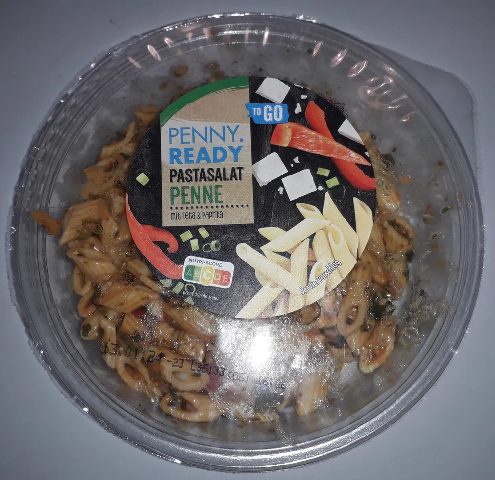 Pastasalat - Penne mit Feta & Paprika