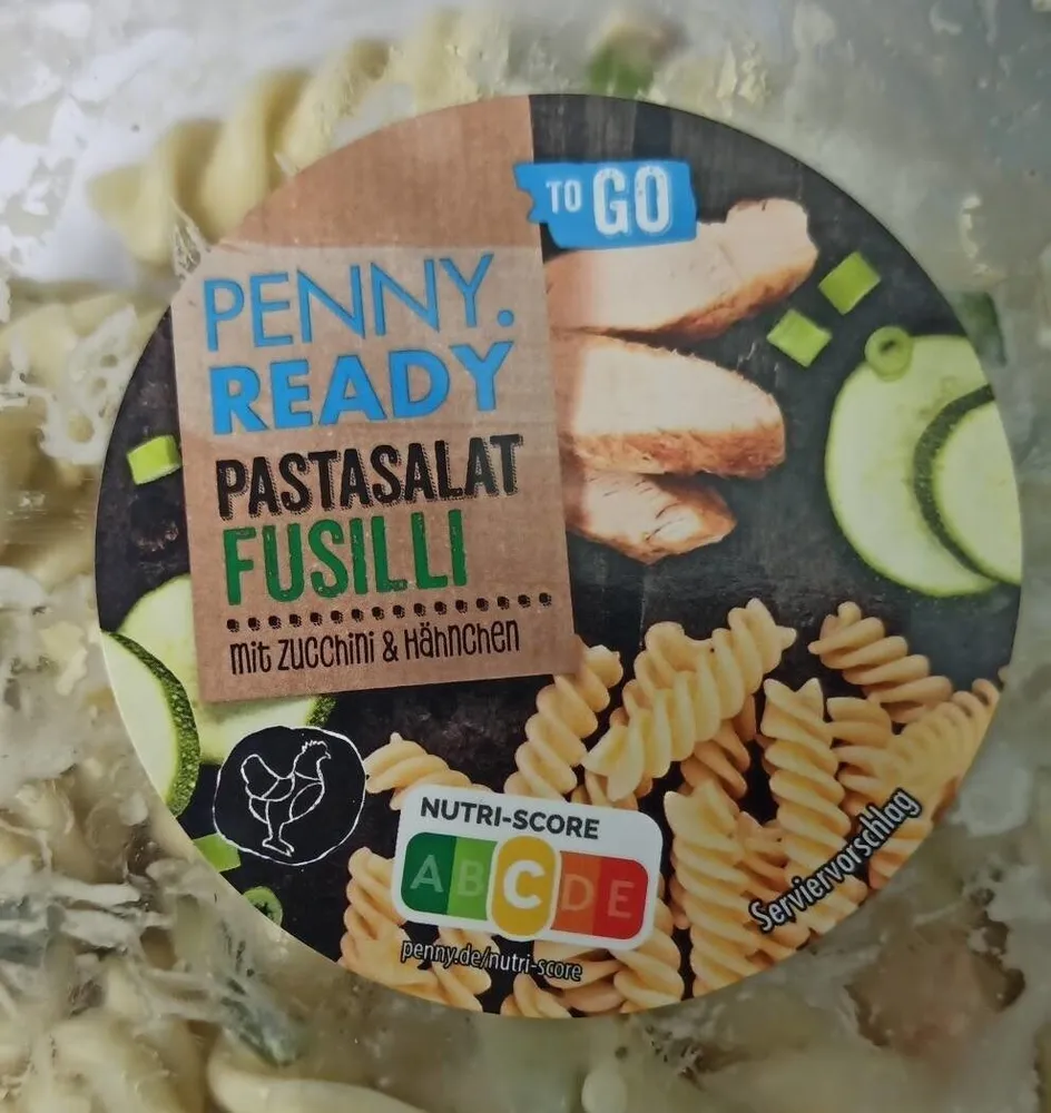 Pastasalat Fusilli mit Zucchini und Hähnchen