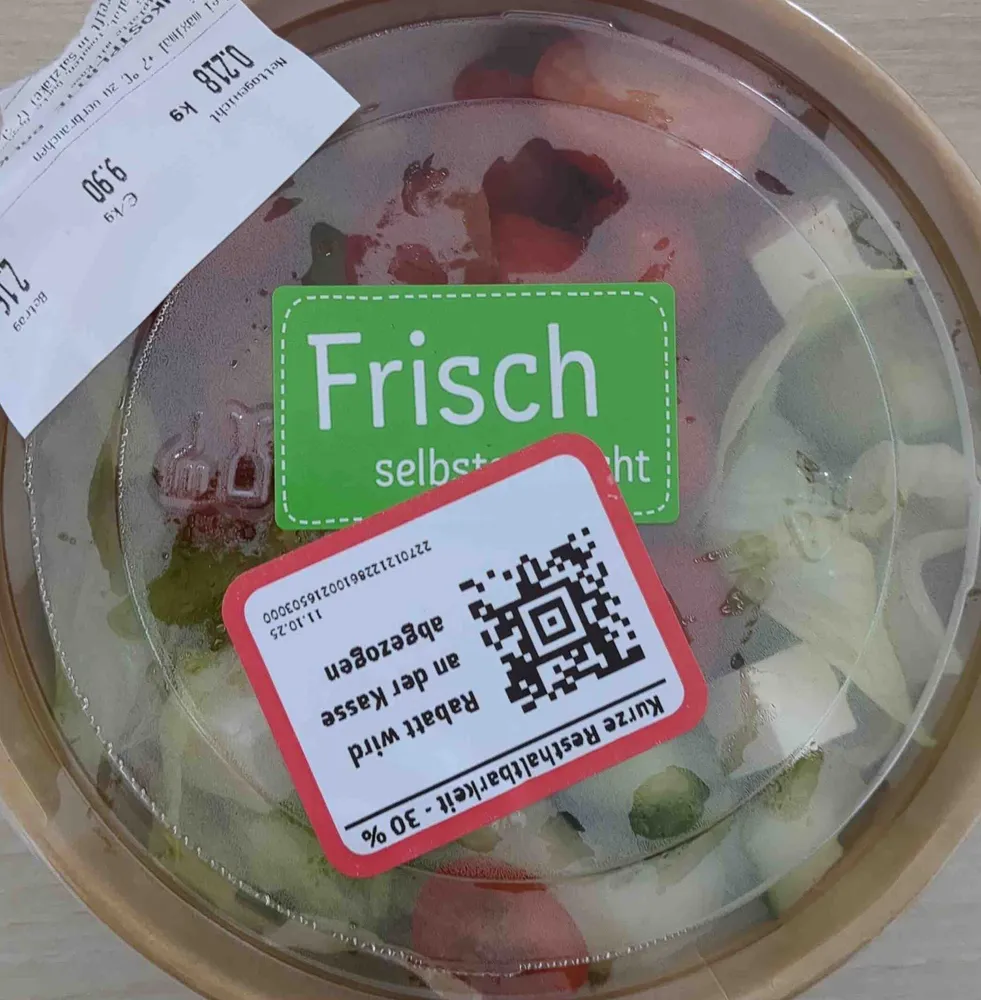 Rohkostplatte Balkan Salat