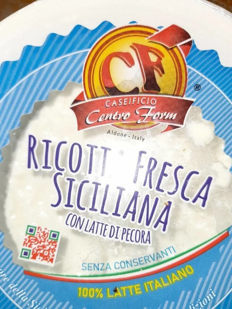 Ricotta fresca siciliana