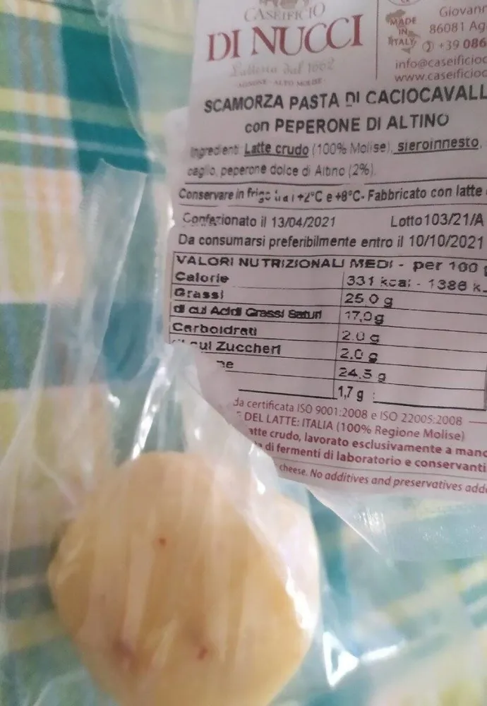 Scamorza di pasta di caciocavallo