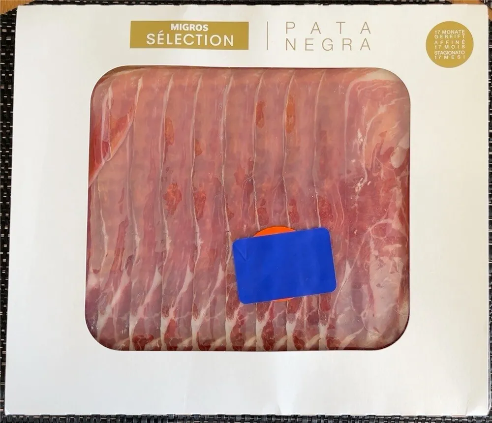 PATA NEGRA