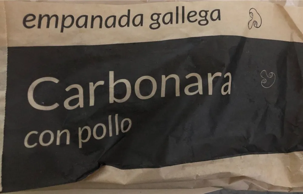 Empanada gallega carbonara con pollo