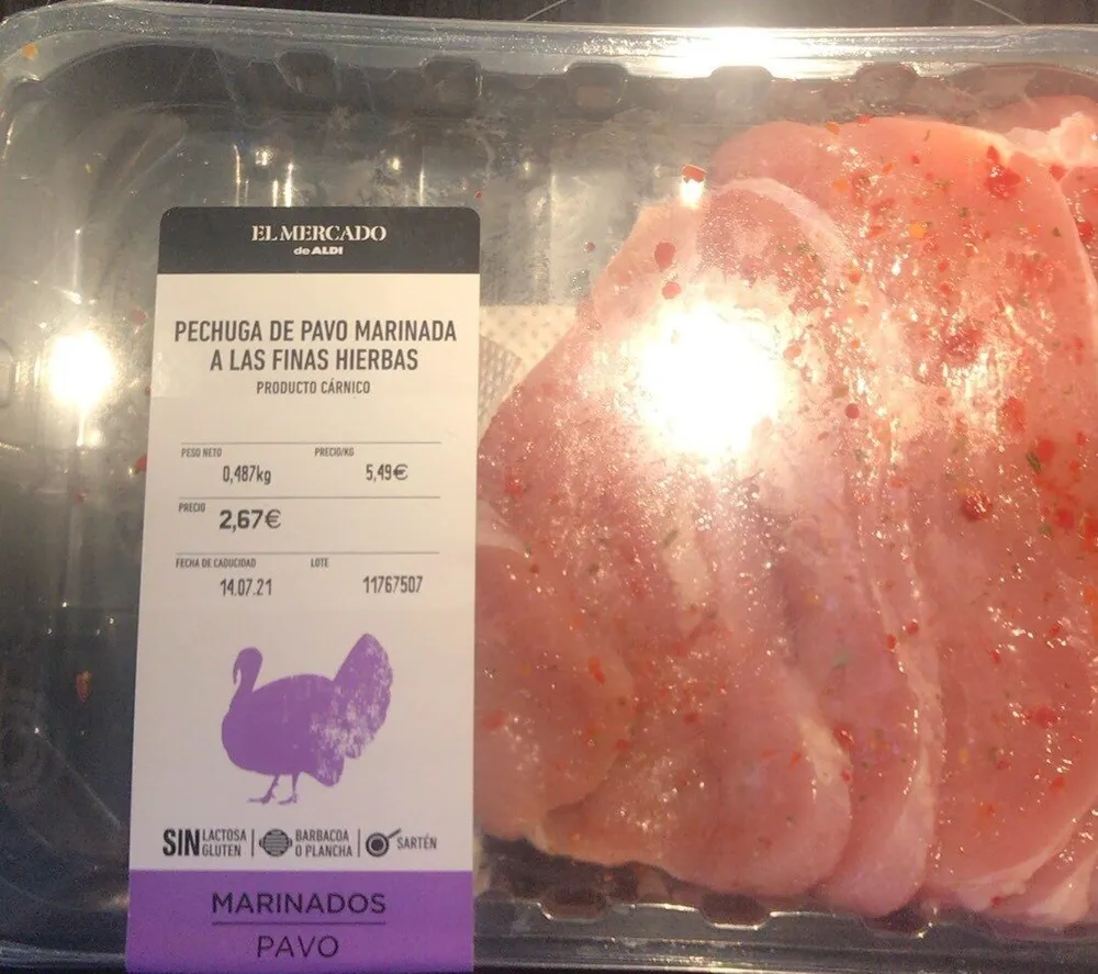 Pechuga de pavo marinado
