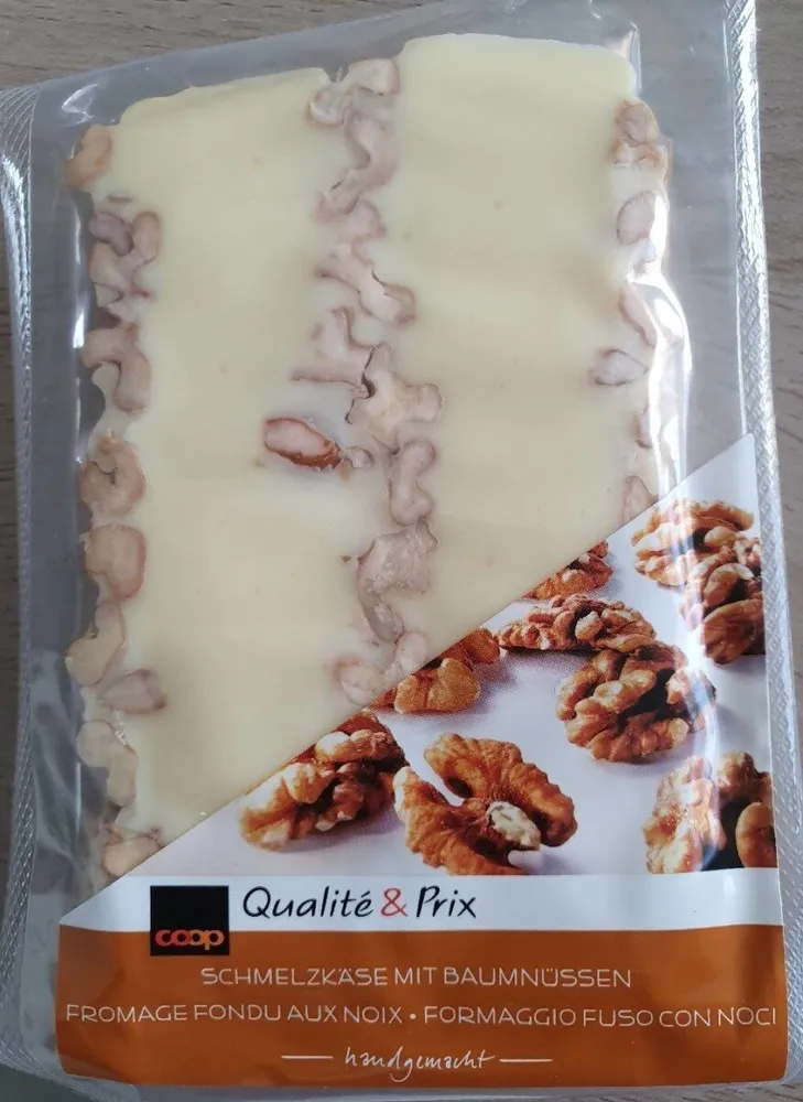 Fromage fondu aux noix