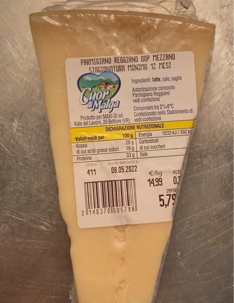 Parmigiano reggiano dopo mezzano stagionatura minima 12 mesi