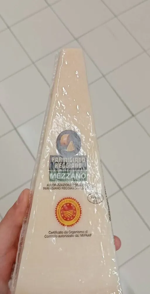 Parmigiano Reggiano Mezzano