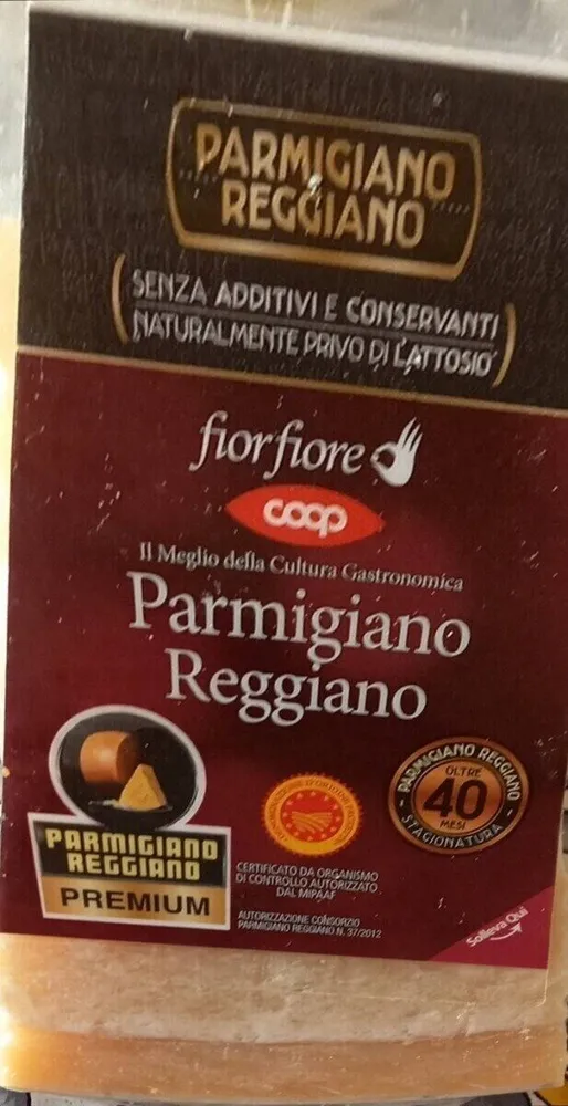 Parmigiano Reggiano DOP stagionatura oltre 40 mesi