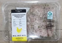 Pechuga de pollo fileteada marinada al ajillo