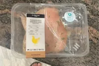Pechugas de pollo adobadas al ajillo
