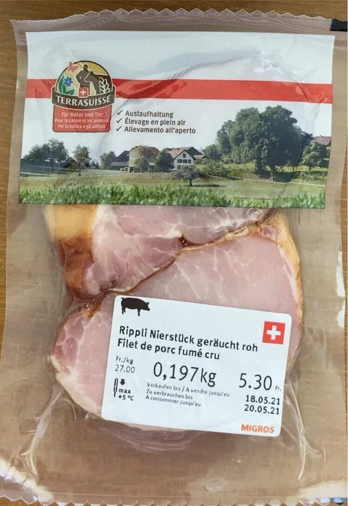 Filet de porc fumé cru