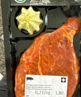 Steak de cou de porc mariné