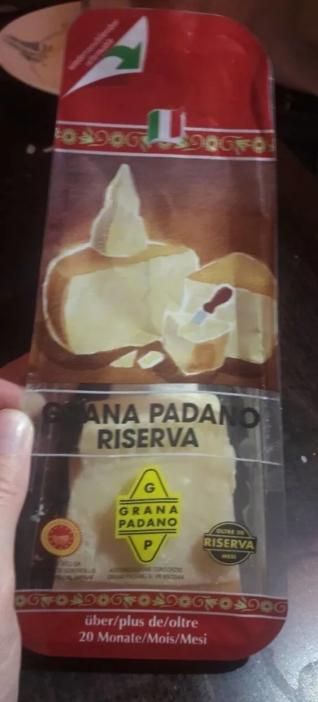 Grana padano riserva
