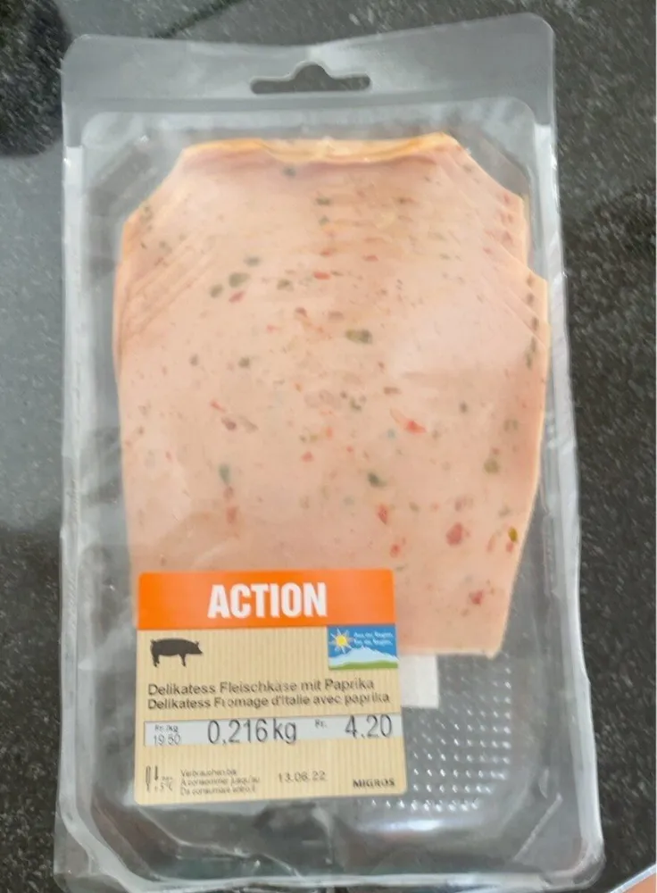 Delikatess Fleischkäse mit Paprika