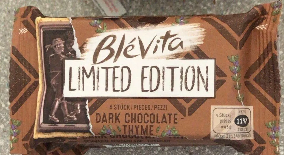 Biscuit dark chocolate thyme