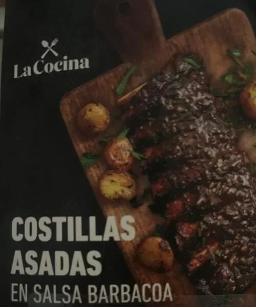 Costillas asadas en salsa barbacoa