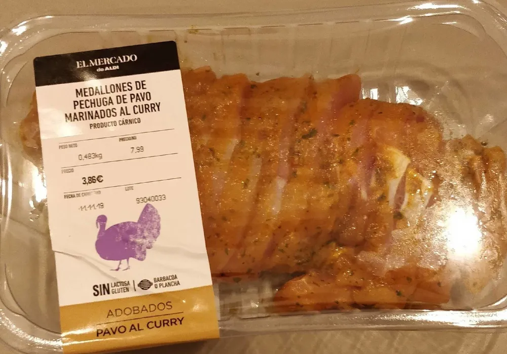 Medallones de pechuga de pavo al curry