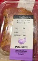 Medallones de pavo marinados al curry