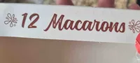 12 Macarons