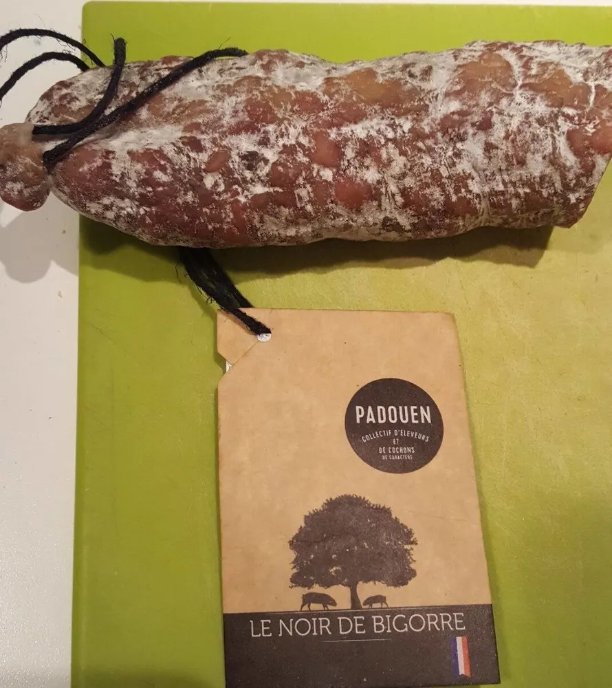 Saucisson de porc noir de Bigorre