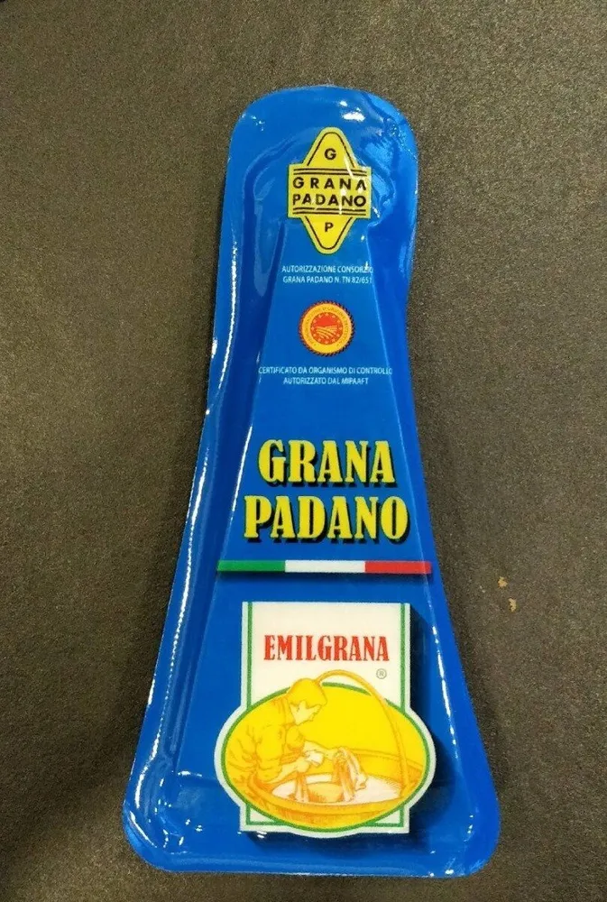 Cuña de queso Grana Padano