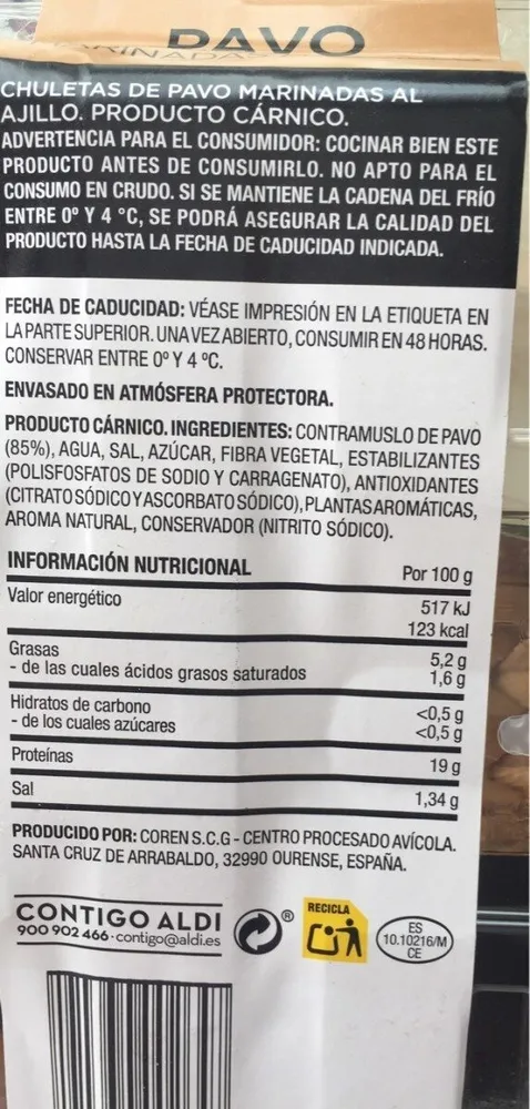 Chuletas de pavo marinadas al ajillo