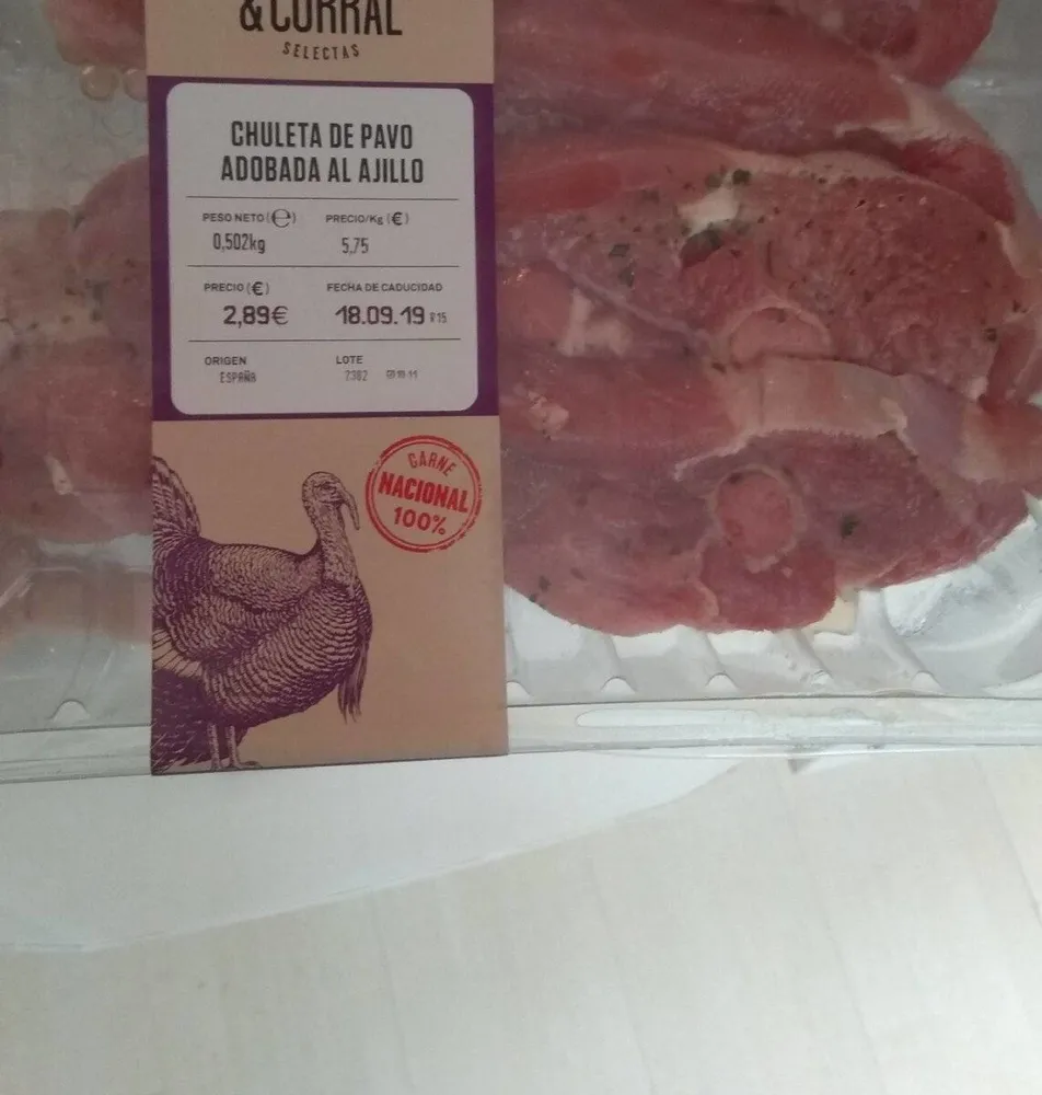 Chuleta de pavo adobada al ajillo