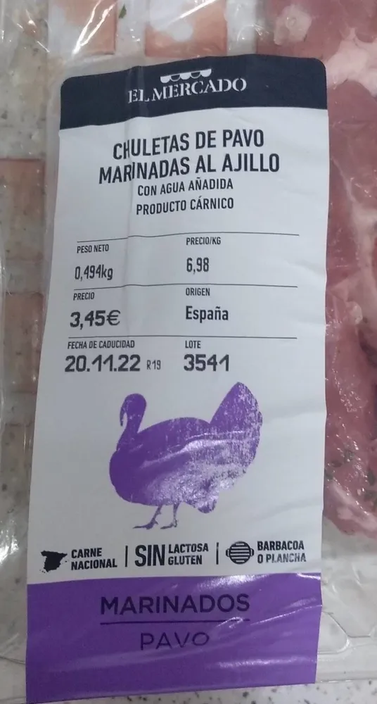 Chuletas de pavo marinadas al ajillo