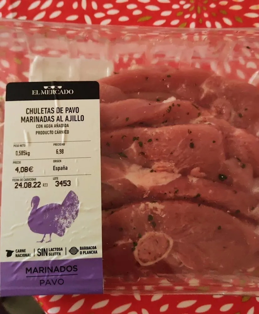 Chuletas de pavo marinadas al ajilloaves