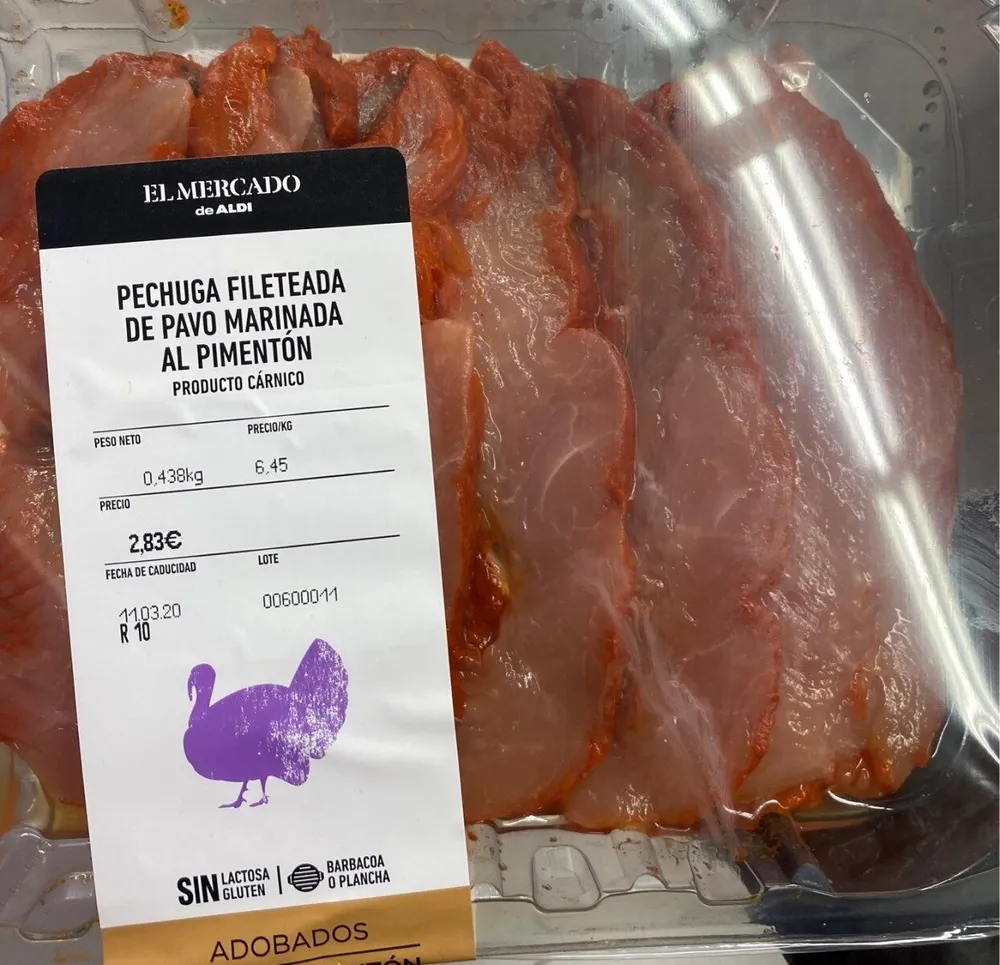 Pechuga Fileteada de Pavo al Pimentón