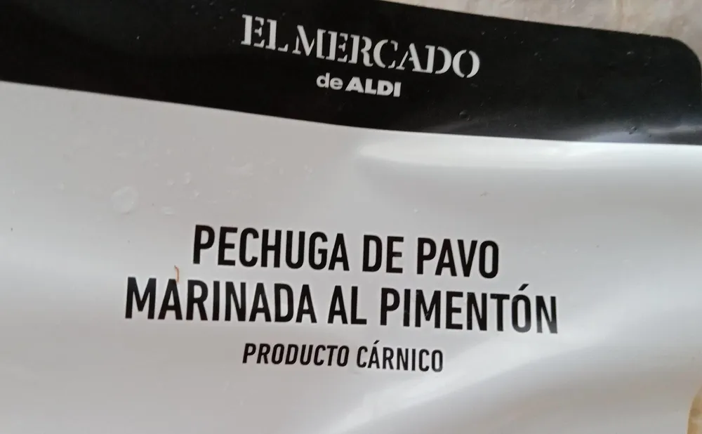 Pechuga de pavo marinada al pimentón