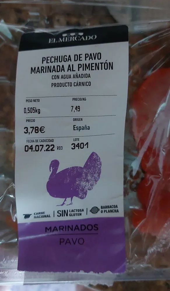 Pechuga de pavo marinada al pimenton