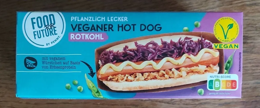 Veganer Hot Dog Rotkohl