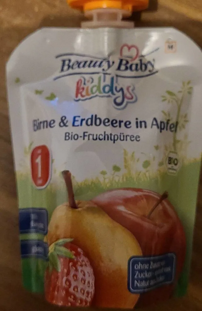 Birne und Erdbeere in Apfel Bio Fruchtpüree