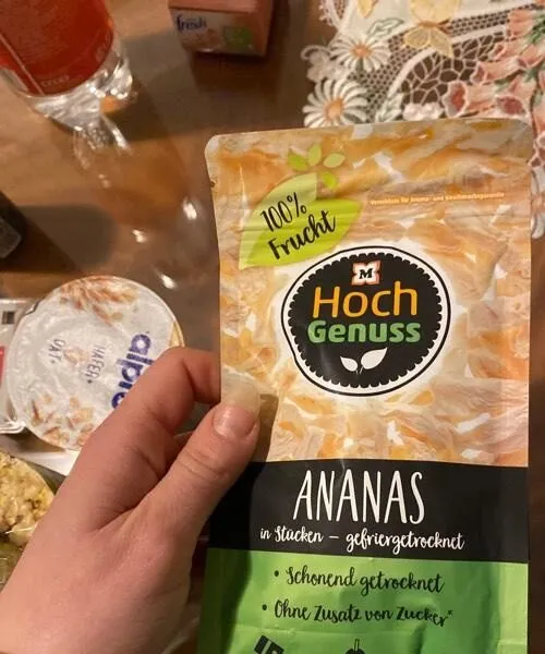 Ananas getrocknet