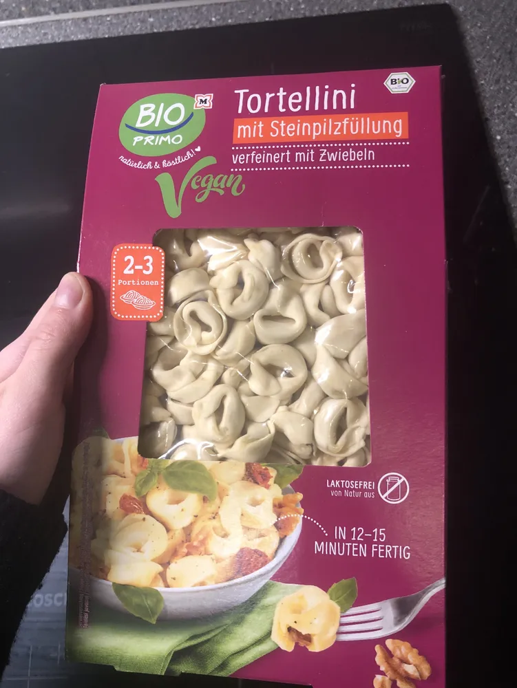 Tortellini mit Steinpilzfüllung
