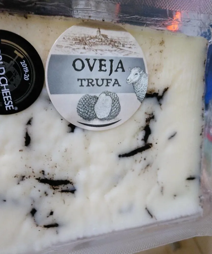 Queso oveja trufa