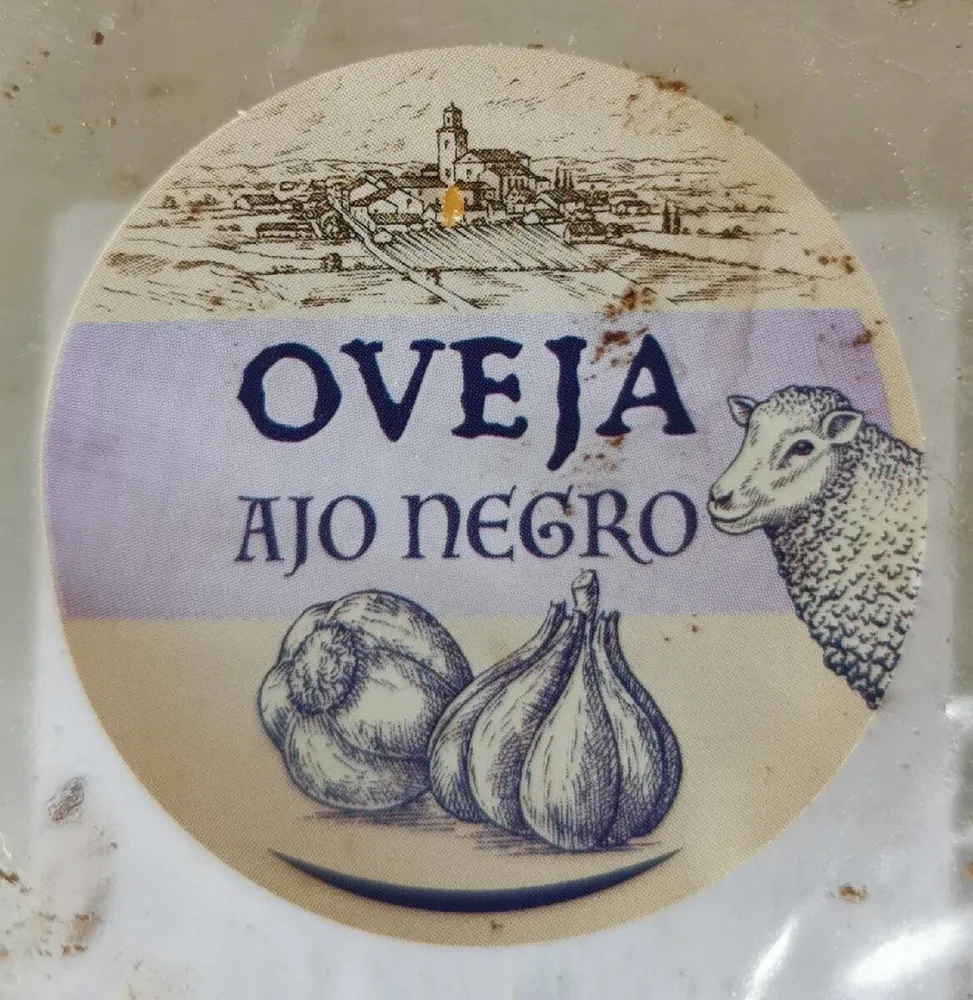 QUESO CURADO DE OVEJA CON AJO NEGRO