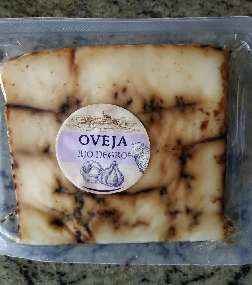 Queso oveja ajo negro